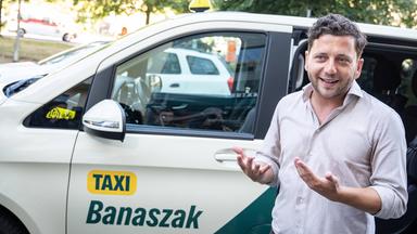 Felix Banaszak auf Wahlkampftour im Osten
