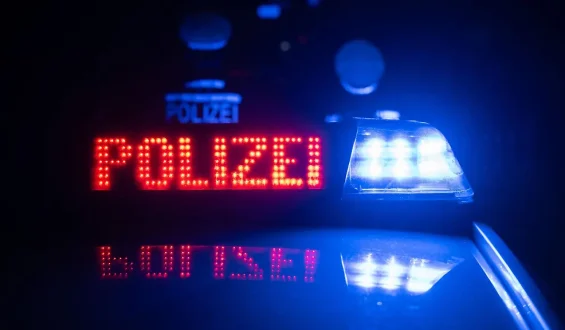Jugendlicher verunglückt tödlich auf der A5