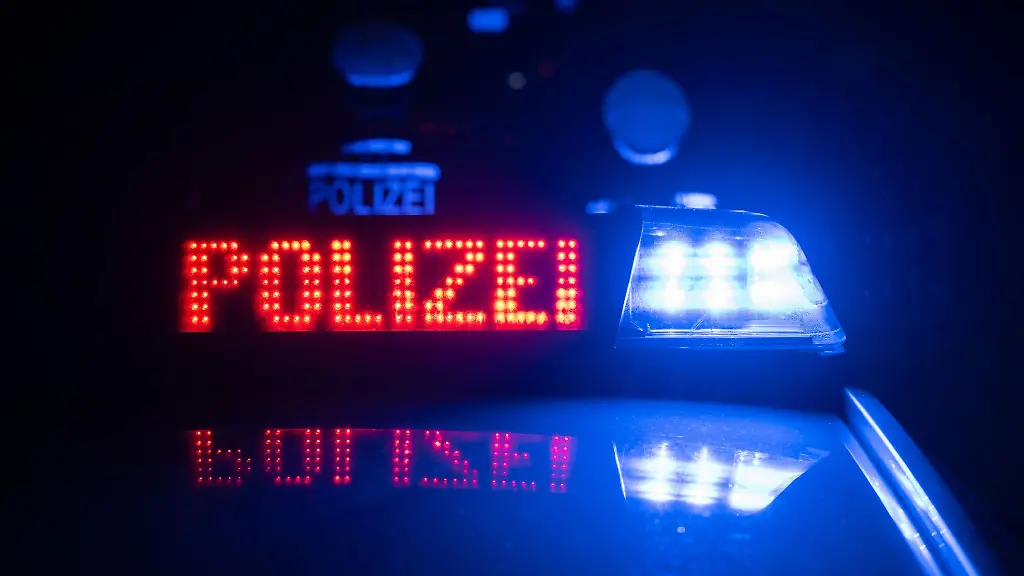 Jugendlicher verunglückt tödlich auf der A5