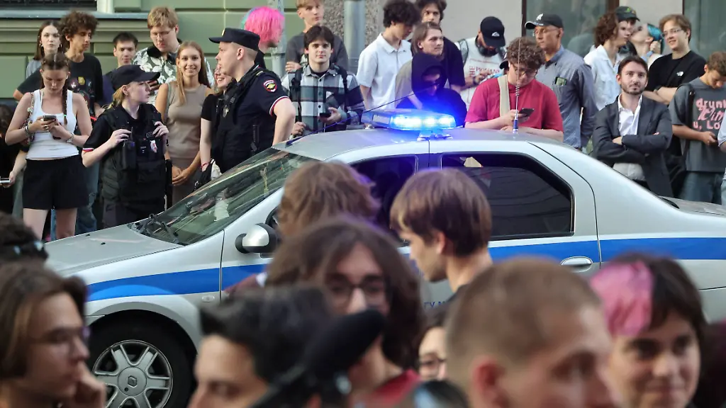 Moskauer Polizei nimmt Jabloko-Unterstützer fest