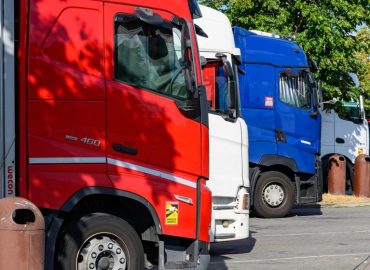 Reaktion auf Niedrigwasser und Lkw-Fahrverbote