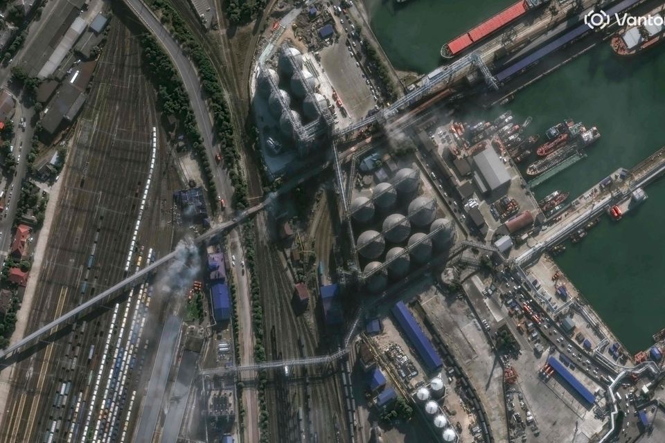 Ukraine greift Schwarzmeerhafen Noworossijsk an: Schäden und Verluste