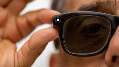 HateAid fordert Verbot von Smart Glasses mit versteckten Kameras