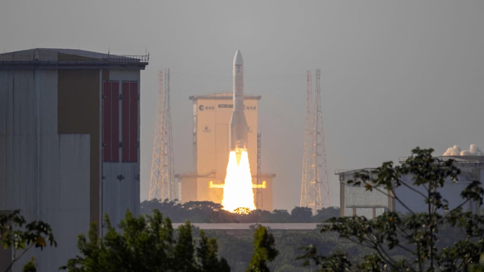 Ariane 6 startet erfolgreich und bringt Wettersatelliten ins All