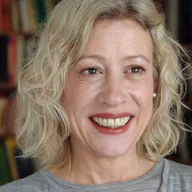 Politisch waches Design in der aufgegebenen Jalousiefabrik und Hannah Hallermanns Kunst