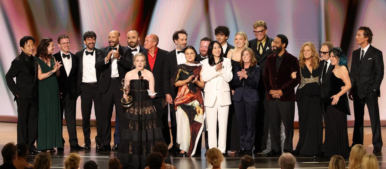Großer Erfolg für Horror-Comedyserie ‚Widow’s Bay‘ bei den Emmys