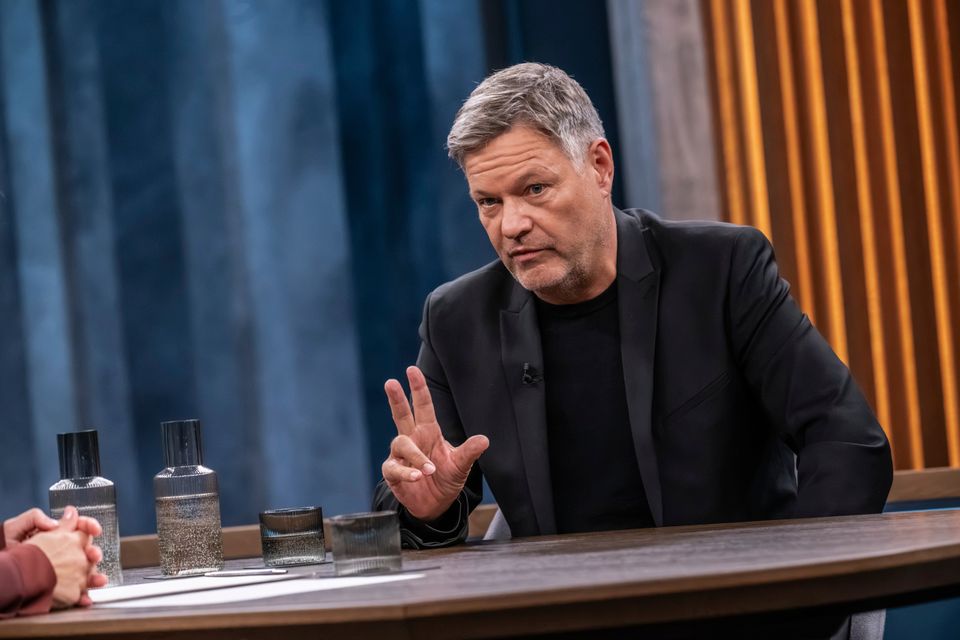 Positionierung von Robert Habeck zu politischen Gerüchten und seinen Zukunftsplänen