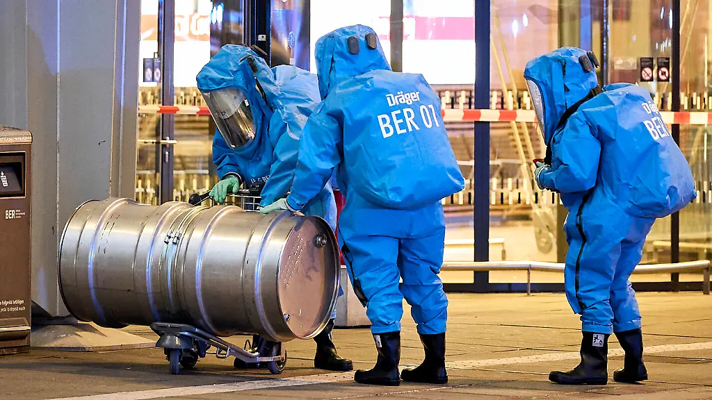 Gefahrgutalarm: Flughafen BER geräumt
