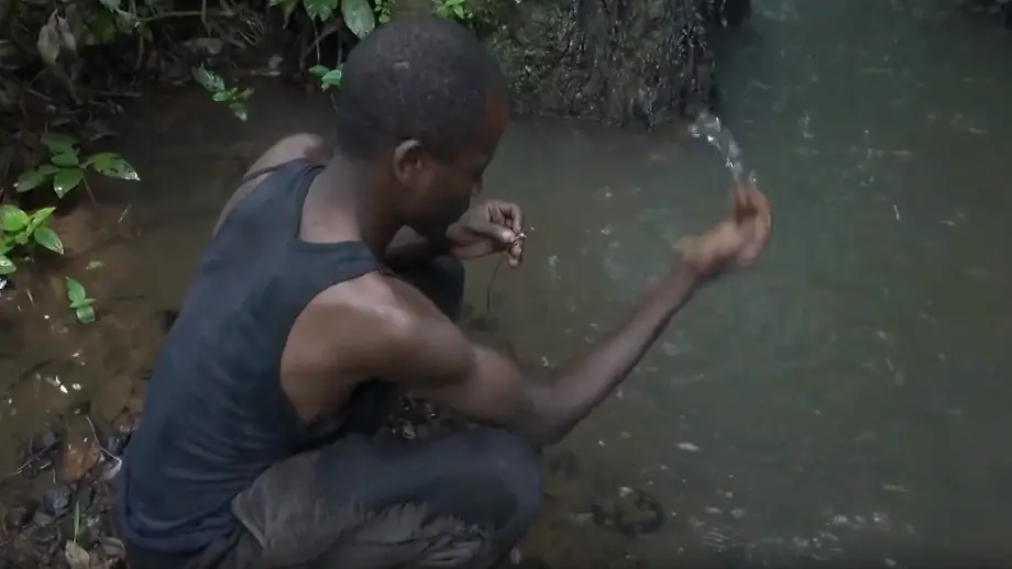 Traditionelle Regenmacher in Uganda