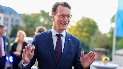 Politische Umwälzungen und Reaktionen nach den Wahlen 2026