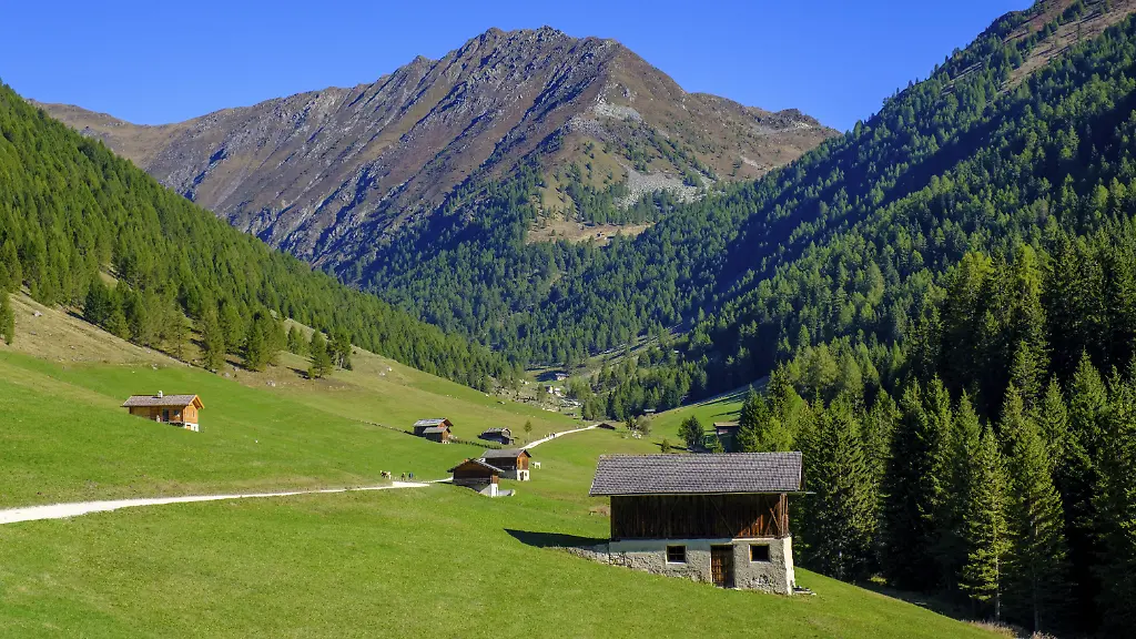 Deutscher Wanderer stürzt in den Dolomiten in den Tod