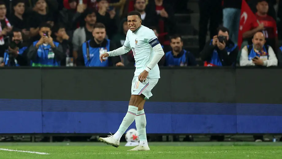 Sorge um Mbappé: Verletzung überschattet Zidane-Debüt