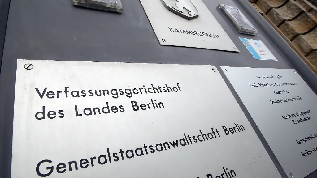 Prozess gegen IS-Rückkehrerin in Berlin