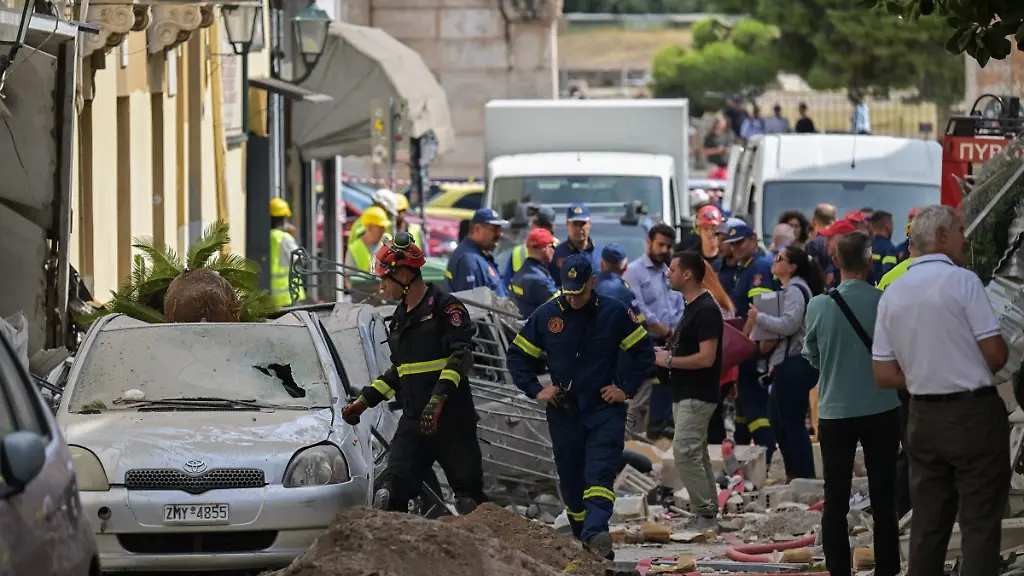 Wohnhaus nahe der Akropolis nach Explosion eingestürzt