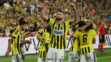 Fenerbahce Istanbul zurück in der Champions League: Erwartungen und Herausforderungen