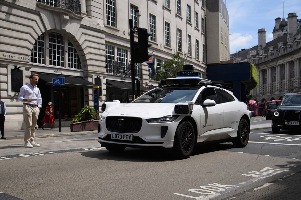 Waymo-Robotaxi in London im Testbetrieb: Pläne für Berlin bis 2027