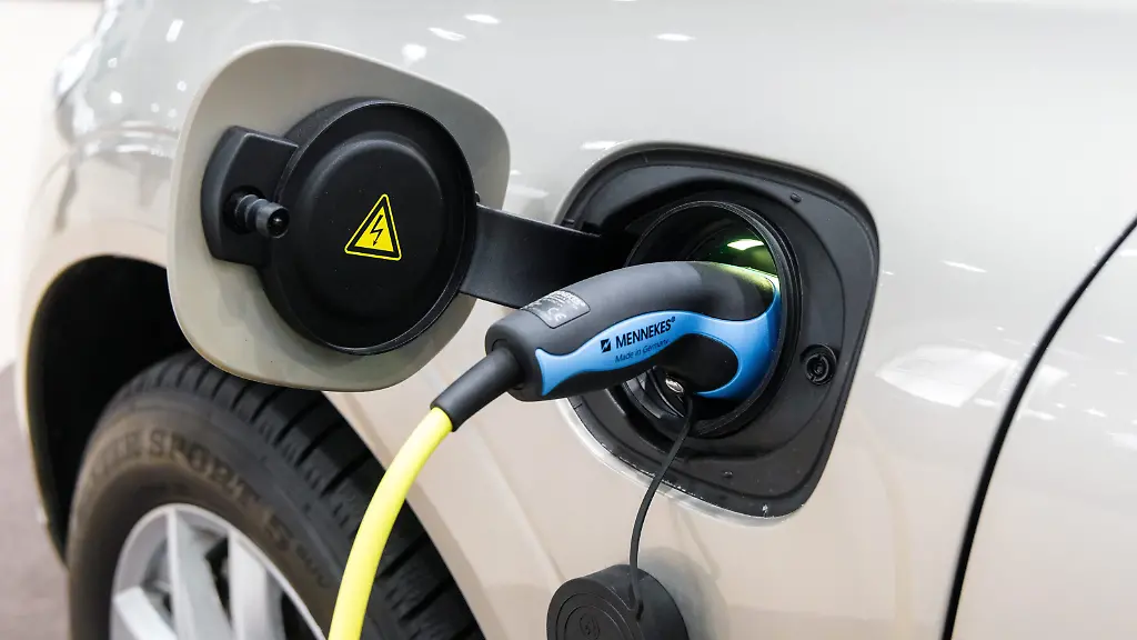 E-Antrieb bei Hybrid-Autos wird selten genutzt