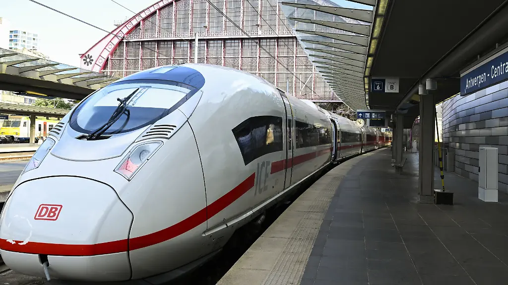 Pünktlichkeitsprobleme bei der Deutschen Bahn im August