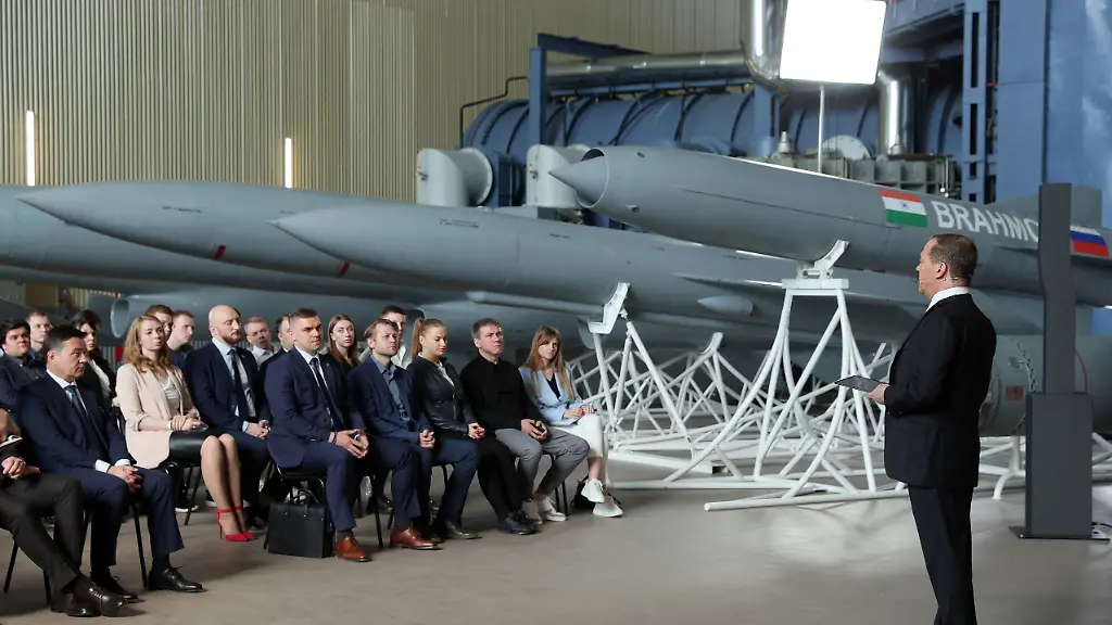 Russland unterstützt Iran bei Hyperschallwaffen-Entwicklung