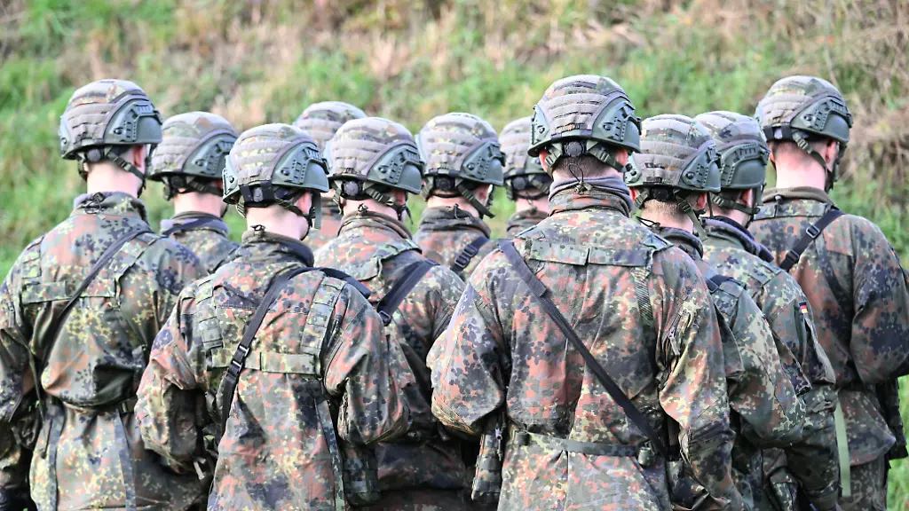 Verpflichtende Musterungen bei der Bundeswehr beginnen