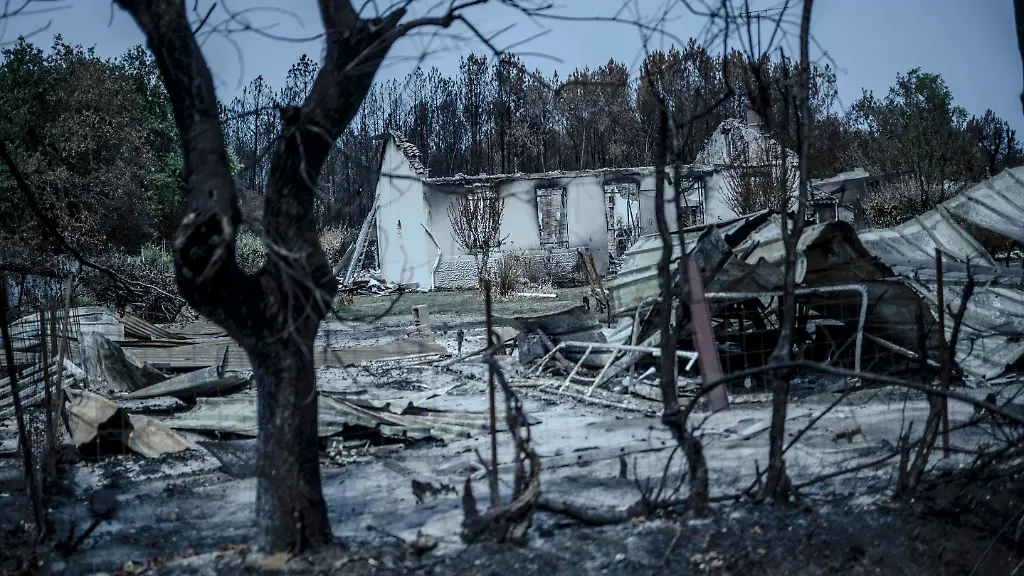 Frankreich bewältigt größten Waldbrand seit 1949