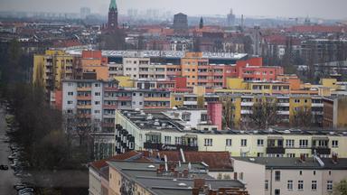 Berlin: Linke erzielt Wahlerfolg durch Fokus auf Wohnungsproblematik