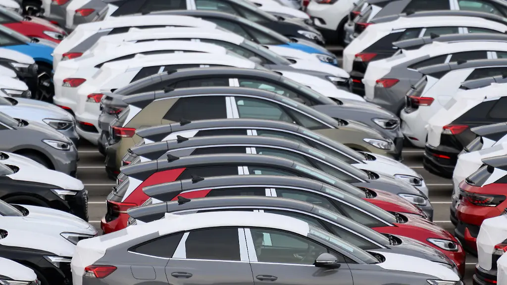 Autolobby sucht Unterstützung bei Parteiextremen