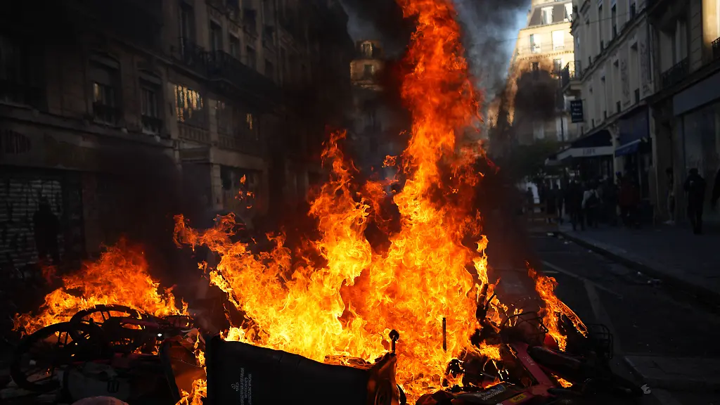 Parlamentarischer Untersuchungsausschuss analysiert Ausschreitungen in Frankreich