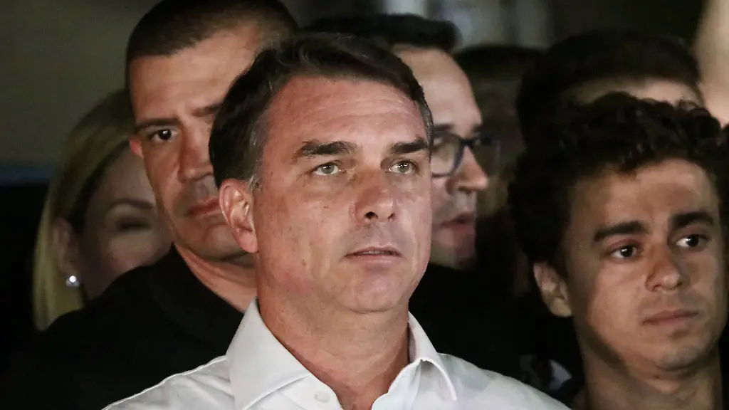 Flavio Bolsonaro flieht in die USA trotz Ausreiseverbot