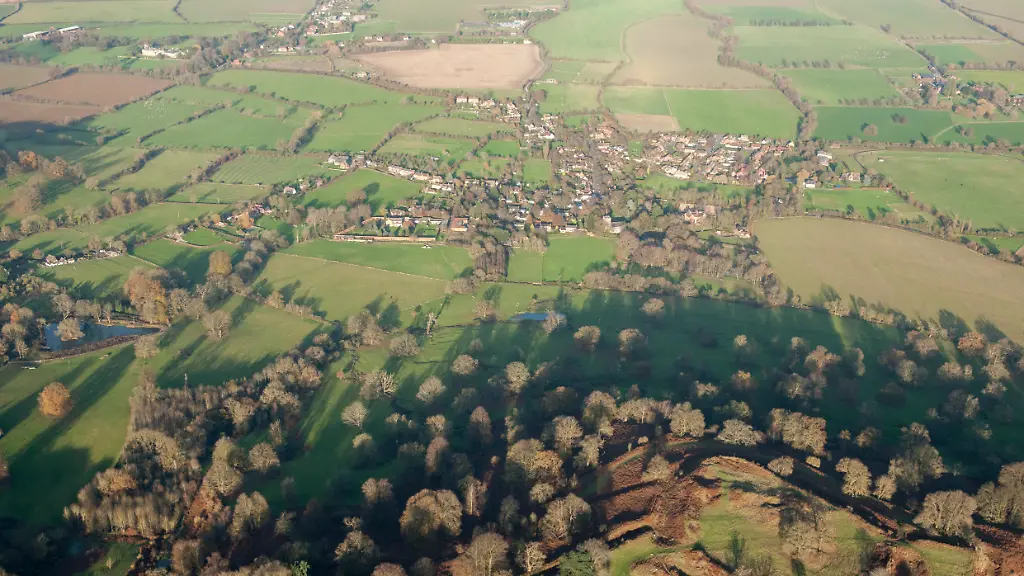 11-jähriges Mädchen tot aufgefunden: Vermisstenfall sorgt für Erschütterung in England