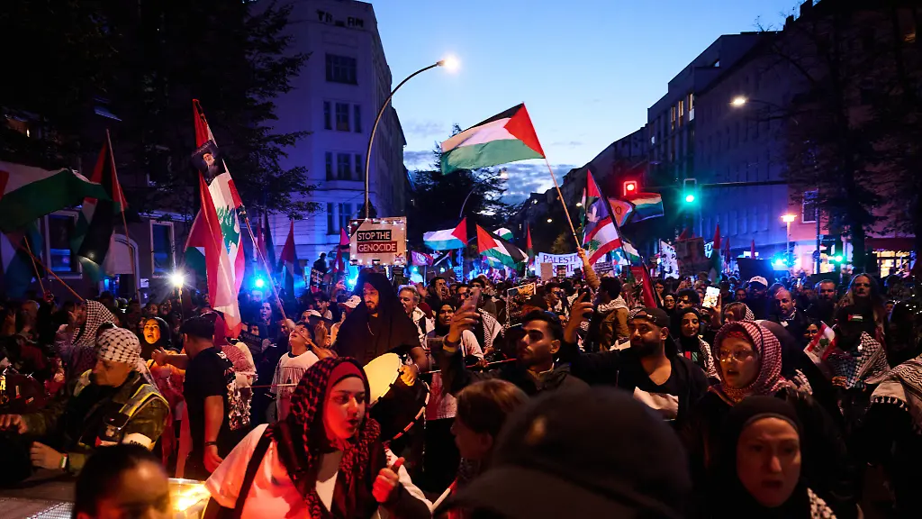 Protest in Berlin: Festnahmen bei propalästinensischer Demo