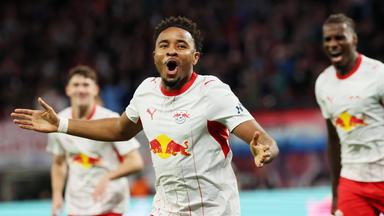 Leipzigs Triumph: Nkunkus Hattrick sichert 6:0-Sieg gegen Frankfurt