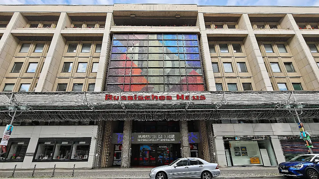 Ermittlungen gegen das Russische Haus in Berlin wegen möglicher Sanktionsverstöße