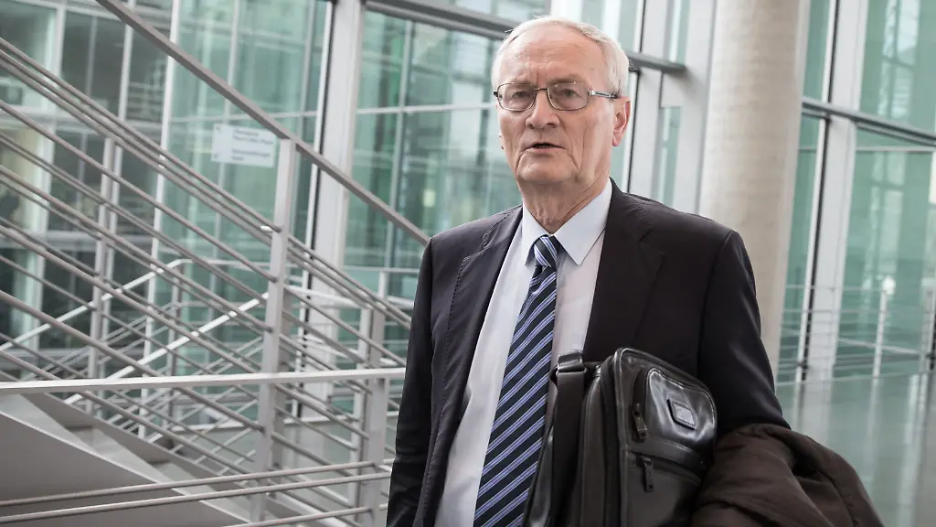 Ex-BND-Chef wegen Spionageverdachts festgenommen