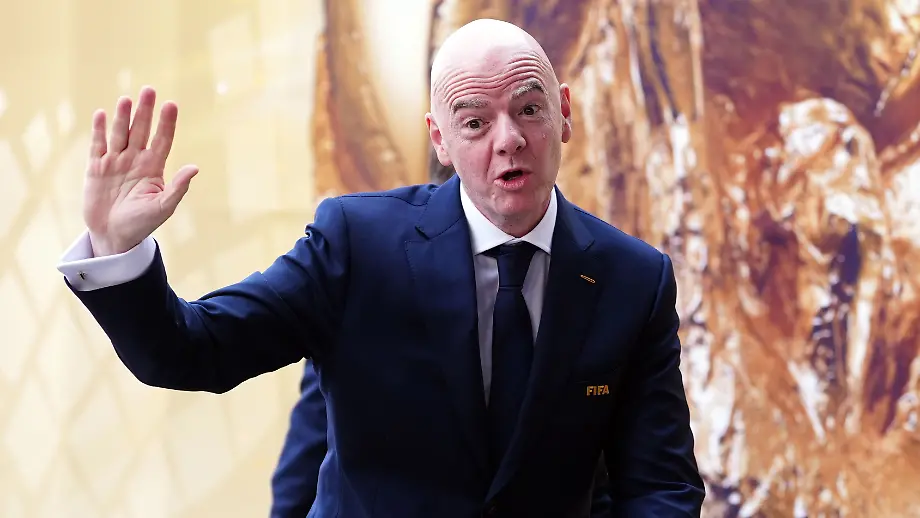 Gianni Infantino und die FIFA-Präsidentschaft: Ein politisches Ringen
