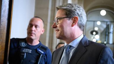 Zeugen sagen im Prozess gegen Ex-Verkehrsminister Scheuer aus