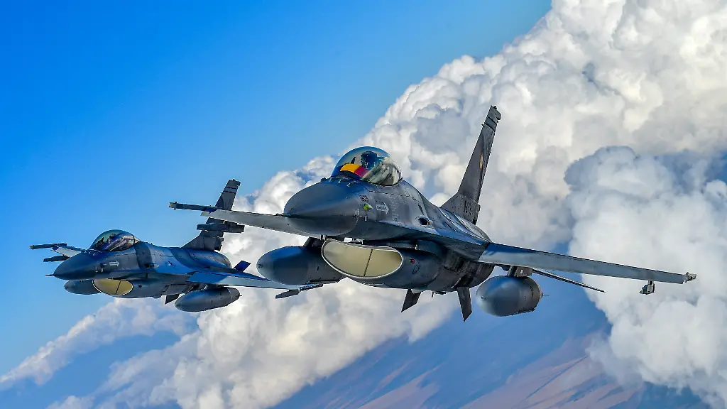 Kampfjets schießen russische Drohnen über Schwarzem Meer ab