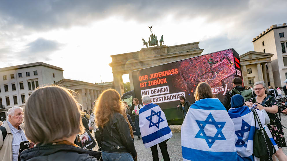Zentralrat der Juden warnt vor Extremismus