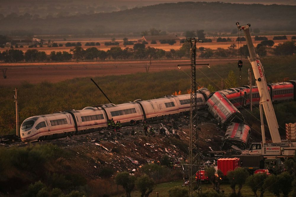 Zugunglück in Spanien: Fragen zur Verantwortung
