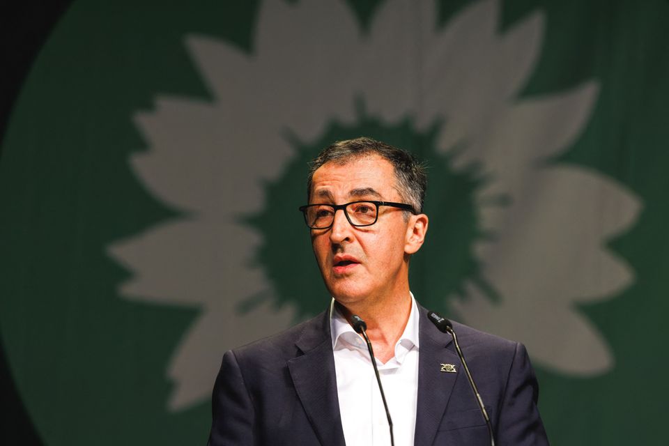 Cem Özdemir: Kritik an Zusammenarbeit mit der Linken in Berlin
