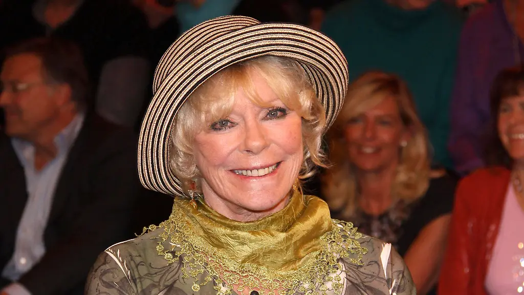 Von Erlangen nach Hollywood: Schauspielerin Elke Sommer verstirbt mit 85 Jahren