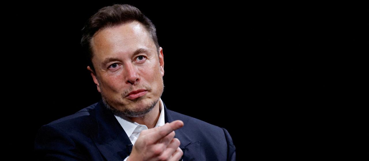 Musk soll Starlink in der Ukraine gedrosselt haben