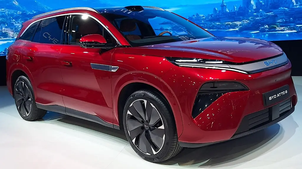 BYD Enthüllt Atto 8 als Neues Flaggschiff
