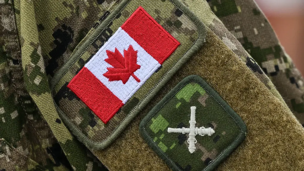 Großbrand und schwere Verluste auf kanadischer Militärbasis