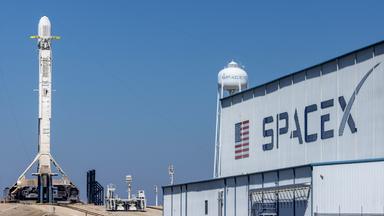 SpaceX erzielt Milliarden-Gewinn und treibt KI-Expansion voran