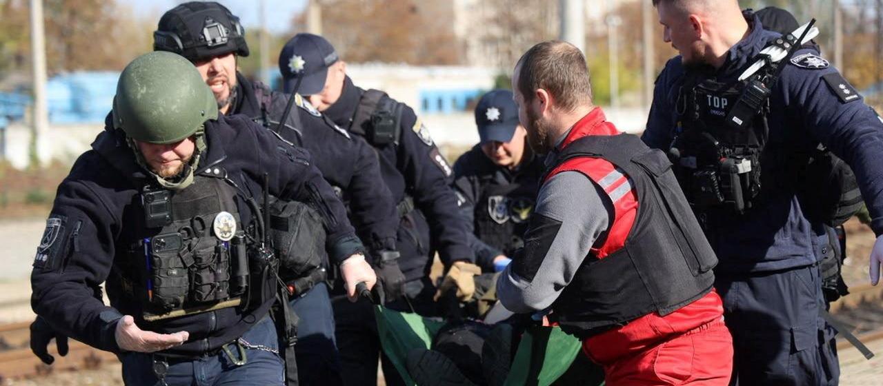 Viele Tote bei Angriff auf Bahnhof in Dnipro