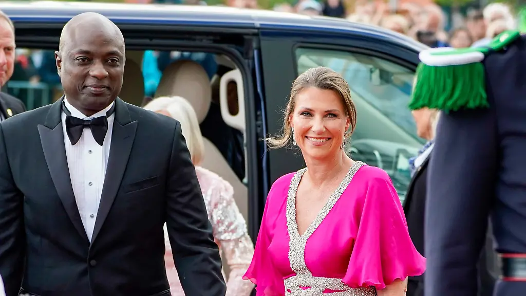 Prinzessin Märtha Louise und Ehemann verklagen frühere Vertraute in den USA