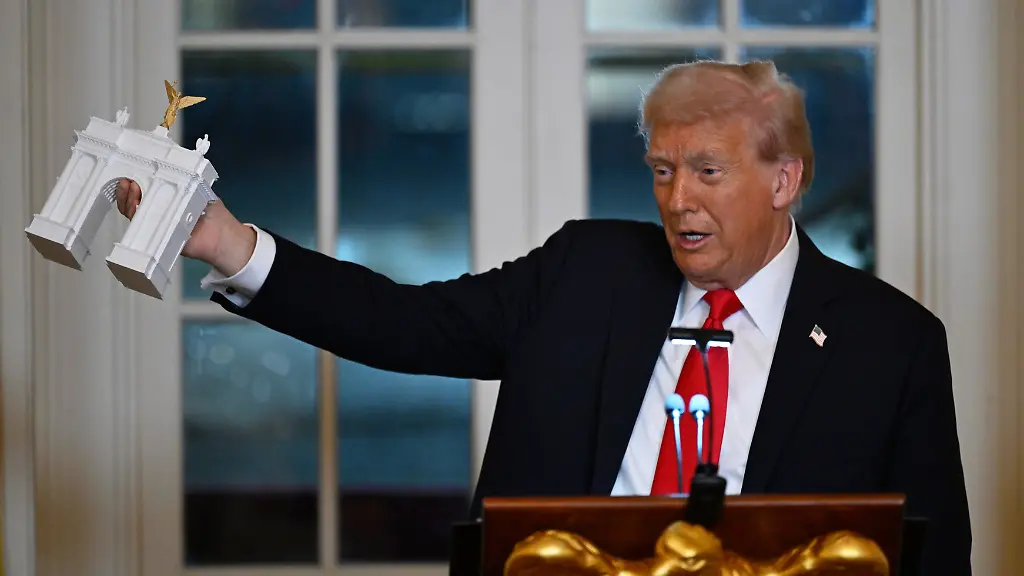Klage gegen Baupläne: Widerstand gegen Trumps Triumphbogen